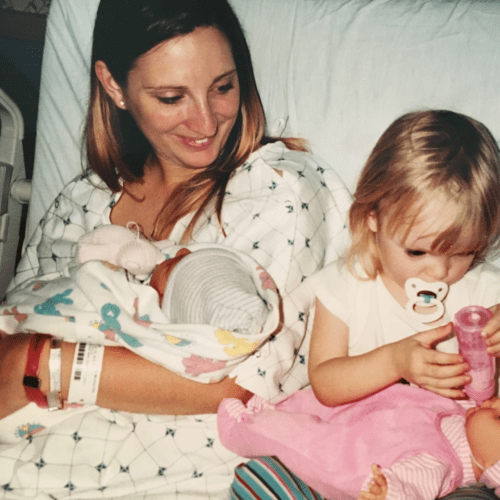 toddler adjusting to new baby